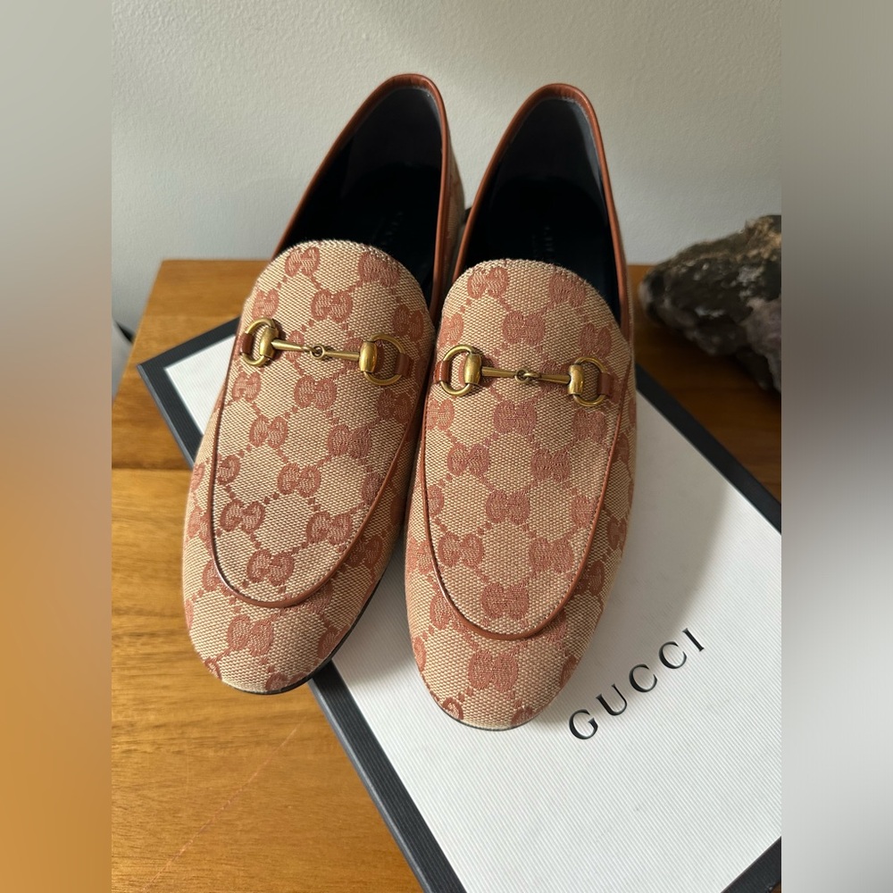 Gucci Jordaan women’s loafers